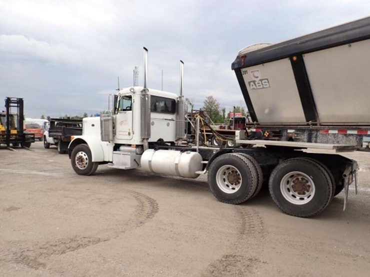 2004-peterbilt-379-image-6