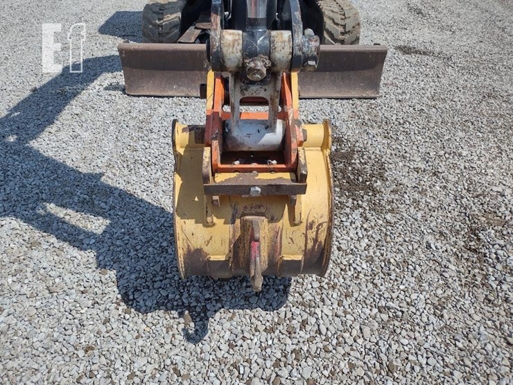 2014-deere-35g-image-23