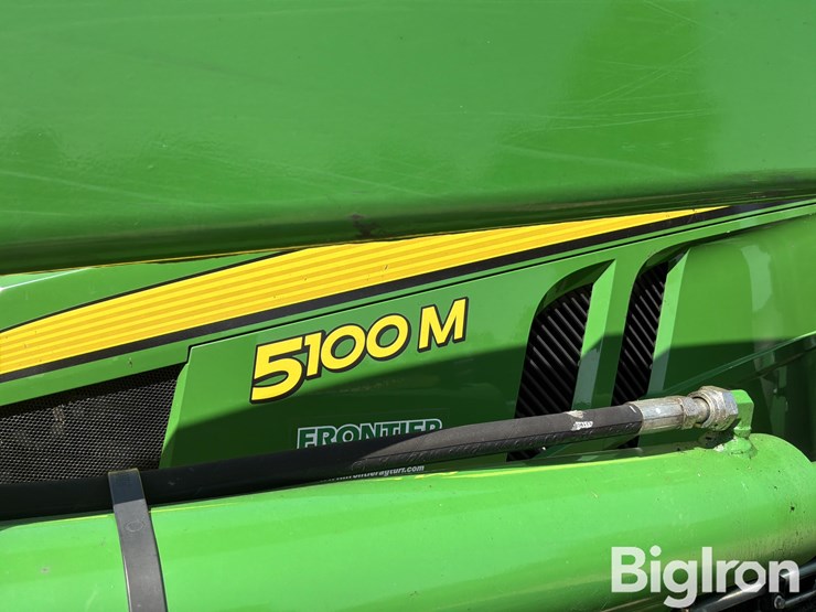 2016-john-deere-5100m-image-19