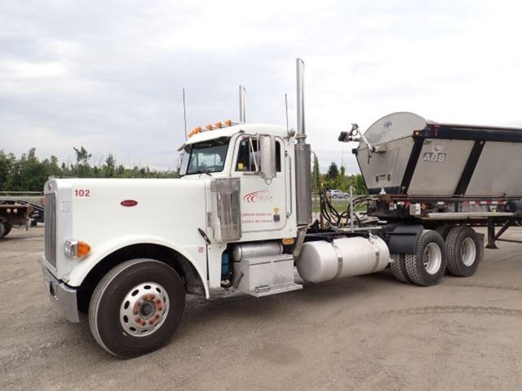 2004-peterbilt-379-image-1