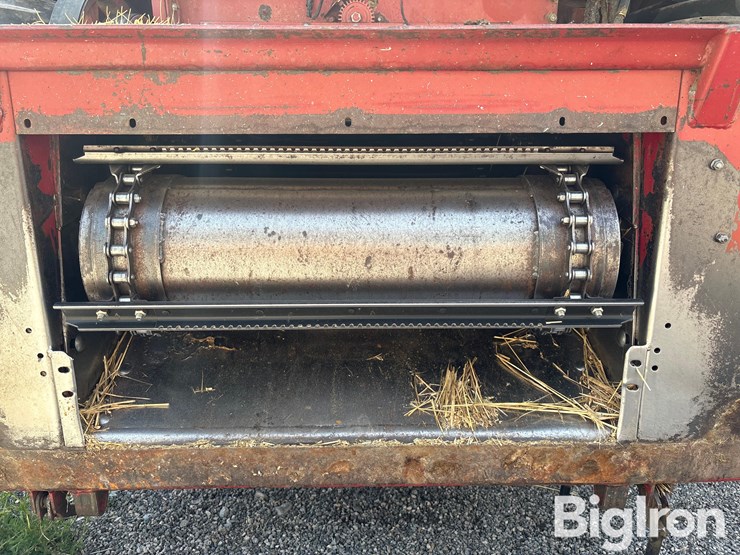 1986-case-ih-1660-image-11