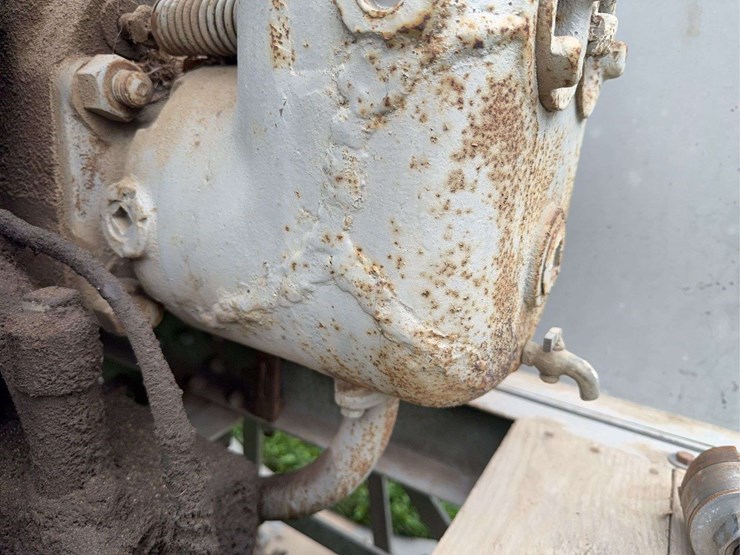 big-bull-tractor-image-19