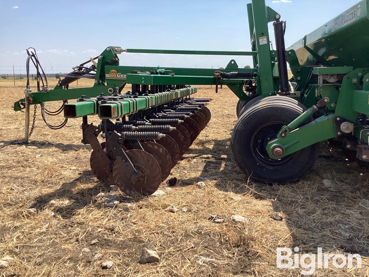 great-plains-solid-stand-1500-image-11