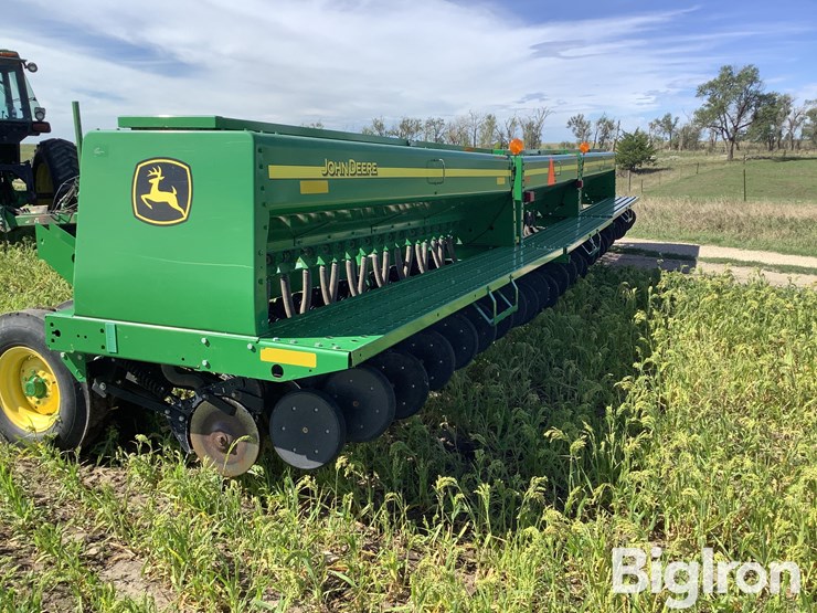2015-john-deere-455-image-12