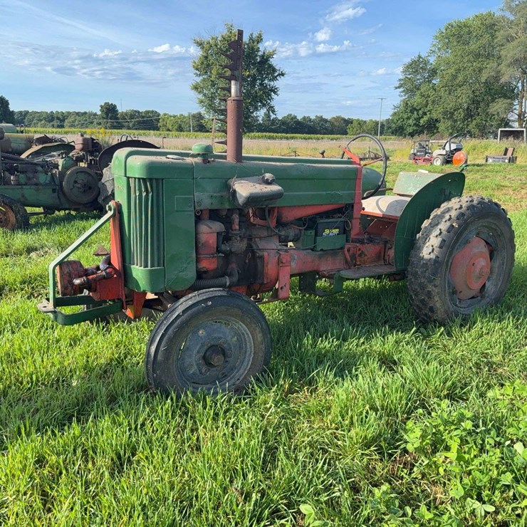JOHN DEERE 320