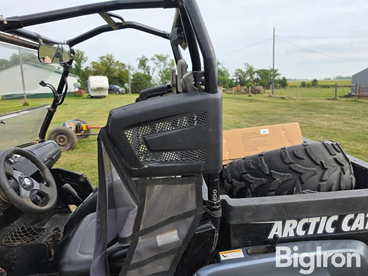 2013-arctic-cat-700-prowler-image-10