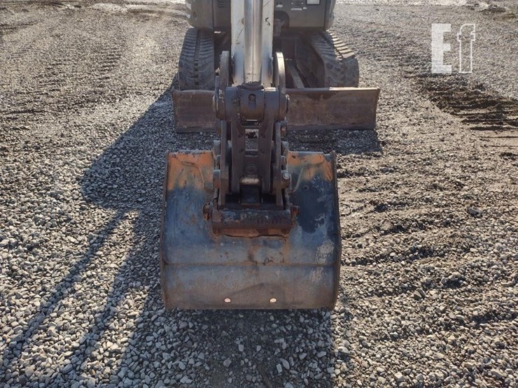bobcat-e32-image-23