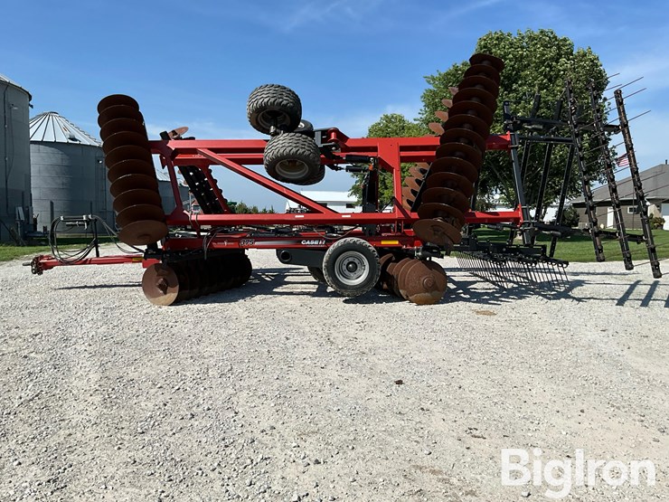 2015-case-ih-375-image-8