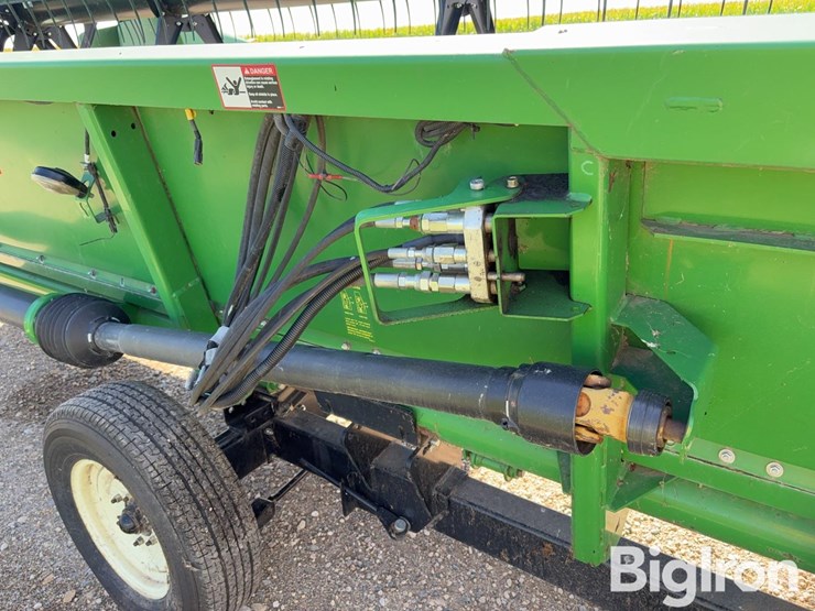 john-deere-635f-image-10
