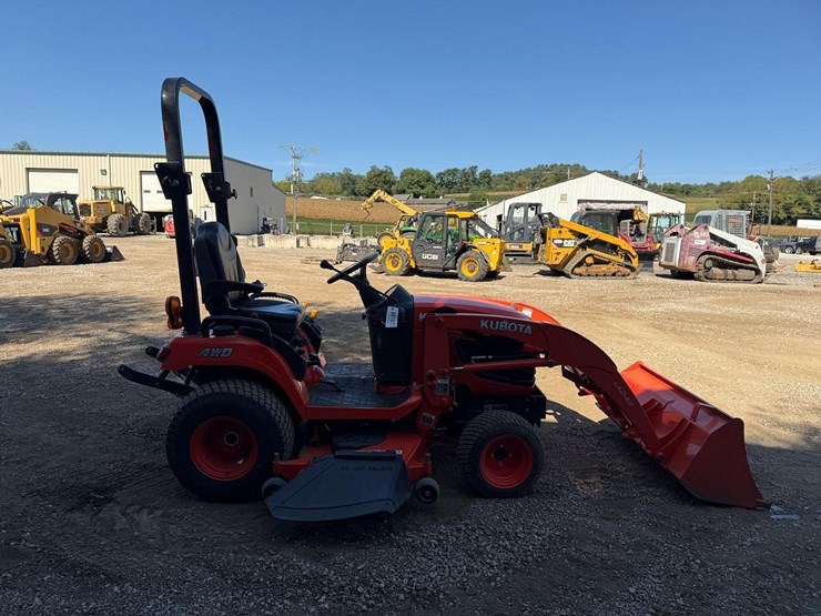 2014-kubota-bx2370-image-5