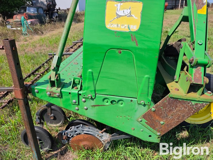 john-deere-520-image-20
