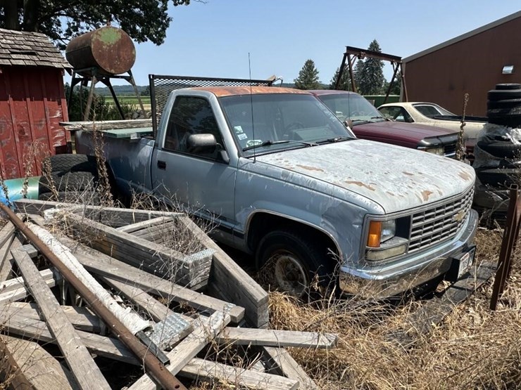 1989-chevrolet-cheyenne-2500-image-4