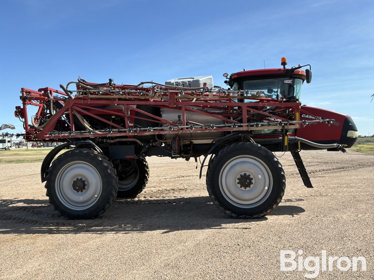 2016-case-ih-patriot-4440-image-4
