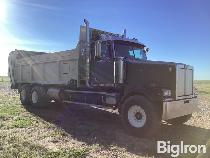 2000-western-star-4964fx-image-3