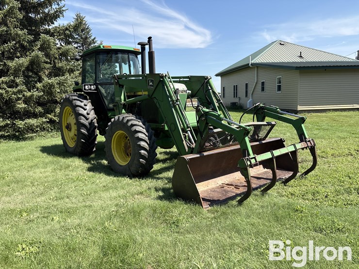 1990-john-deere-4455-image-3