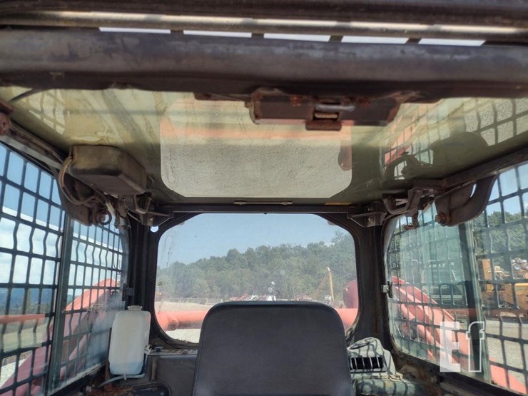 kubota-svl75-image-10