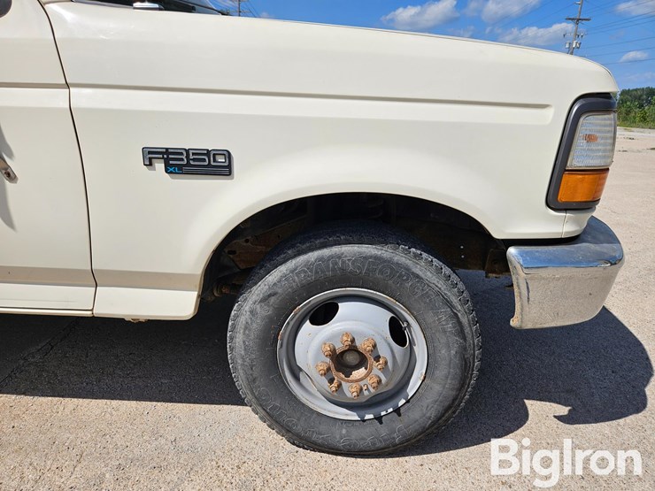 1996-ford-f350-xl-image-11