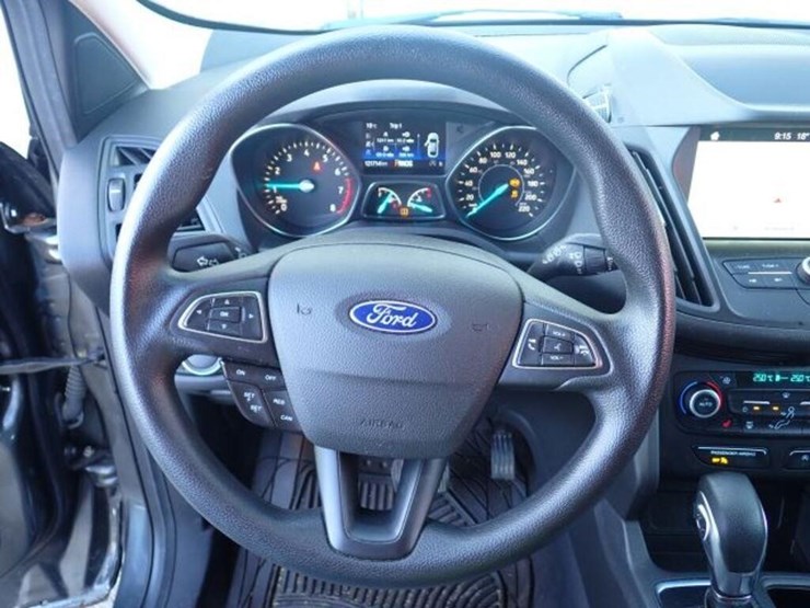 2019-ford-escape-image-13