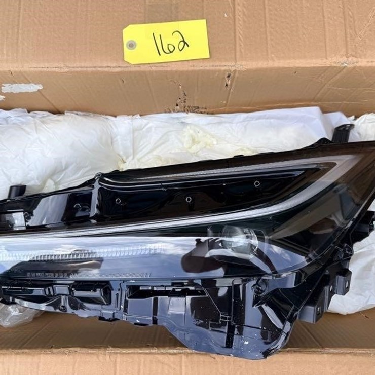 Toyota Prius Headlight