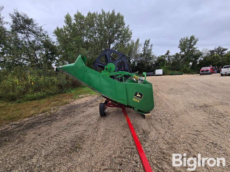 john-deere-925f-image-8