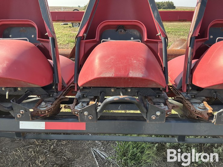 2012-case-ih-3412-image-18