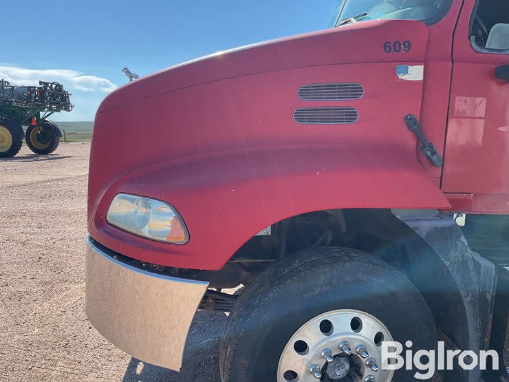 2005-mack-vision-cxn613-image-12