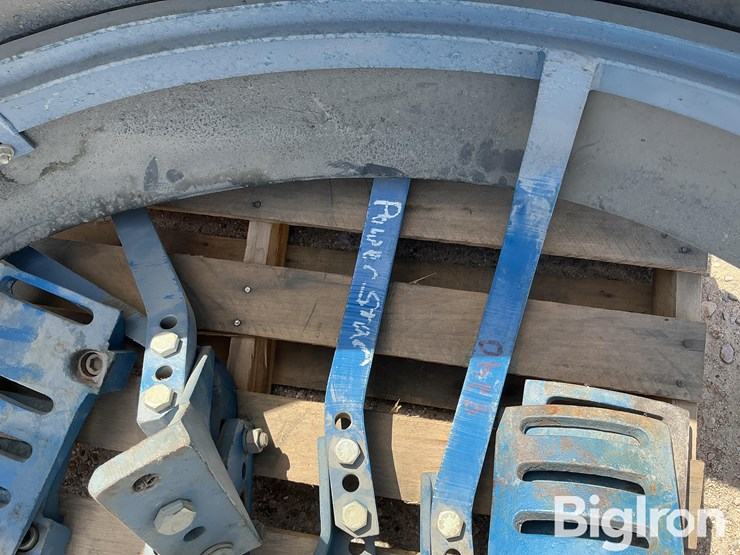 ford-8240-image-12