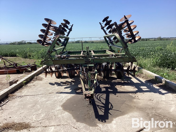 john-deere-20-image-2