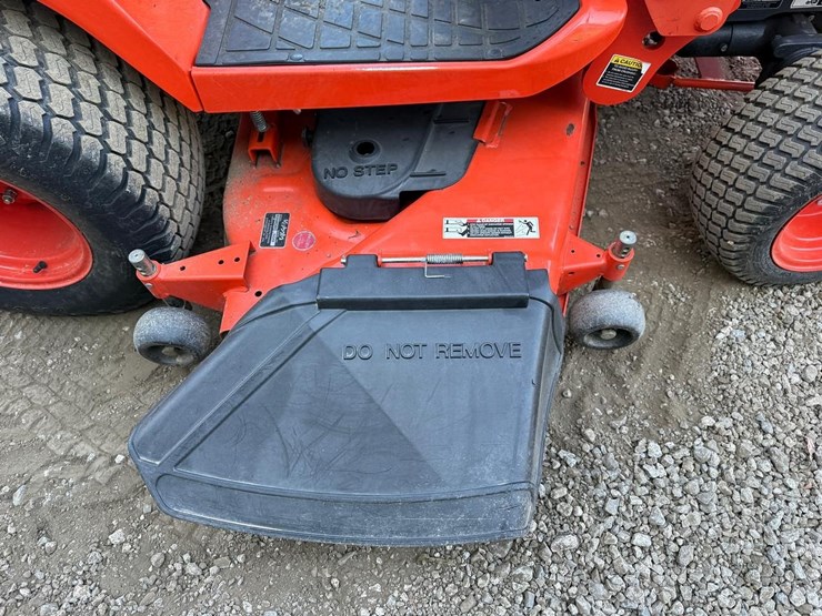 2014-kubota-bx2370-image-13