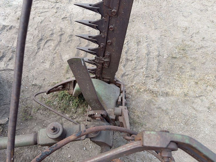 john-deere-3010-image-52