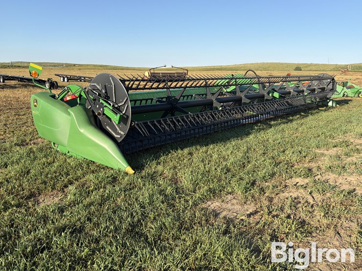 2017-john-deere-640fd-image-3