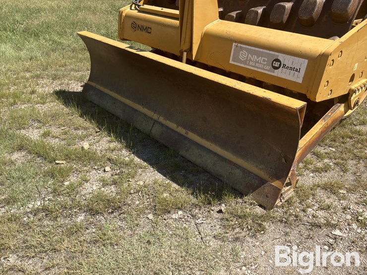 2009-caterpillar-cp56-image-9