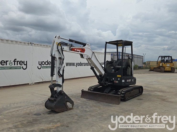 2022-bobcat-e35i-image-1