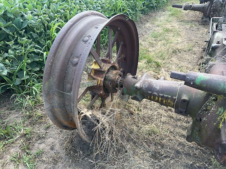 john-deere-a-image-8