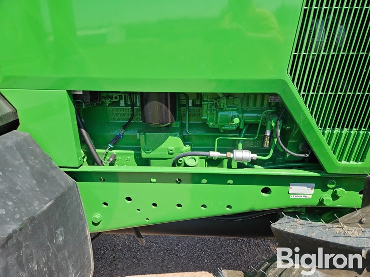 2001-john-deere-7810-image-14