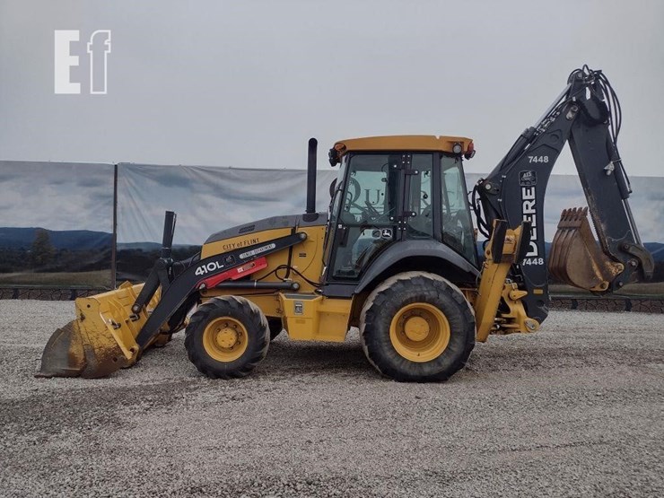 deere-410l-image-2
