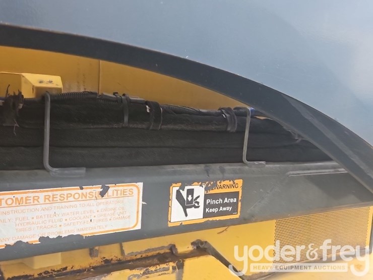 2019-deere-333g-image-22