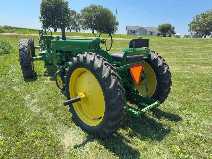 john-deere-mt-image-3