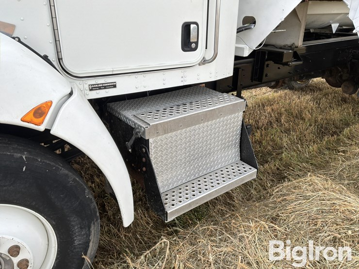 2016-kenworth-t370-image-15
