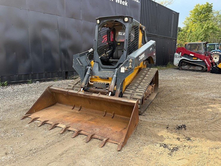 2020-deere-333g-image-8