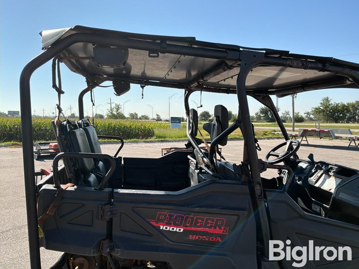 2019-pioneer-4x4-image-14