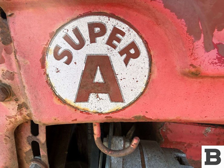 farmall-super-a-tractor-image-15