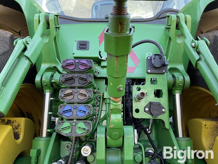 2016-john-deere-8370r-image-18
