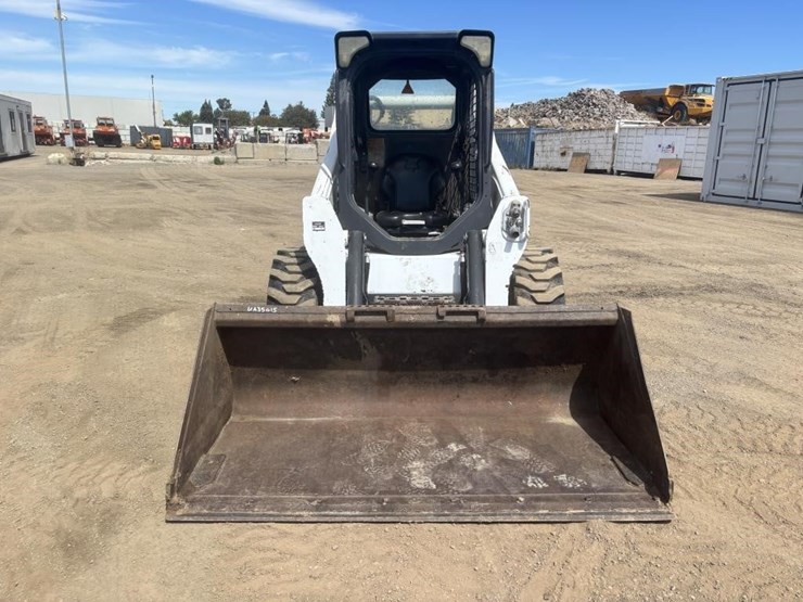 2017-bobcat-s740-image-6