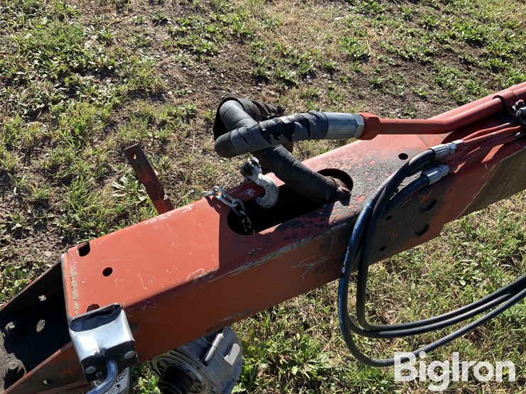 2005-new-holland-1475-image-11