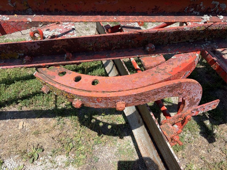 pull-type-road-grader-image-22