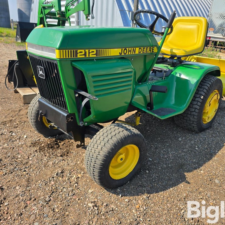 1980 JOHN DEERE 212