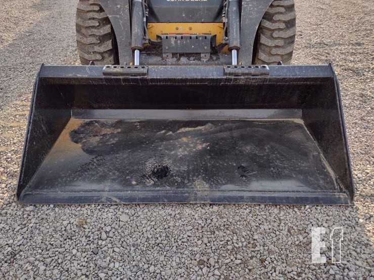 2019-deere-324g-image-17