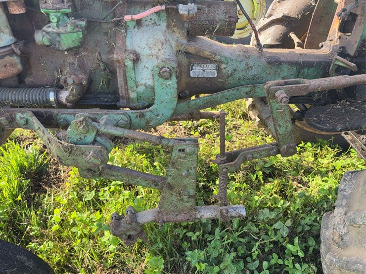 john-deere-320v-slant-steer-image-16