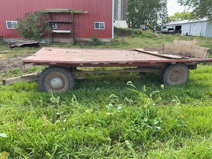 hay-wagon-image-5